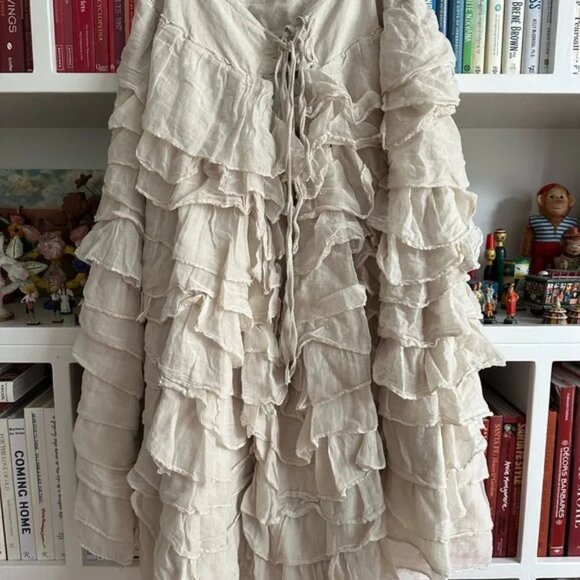 Magnolia Pearl Cream A-Line Angelique ruffled Skirt - Picture 3 of 5